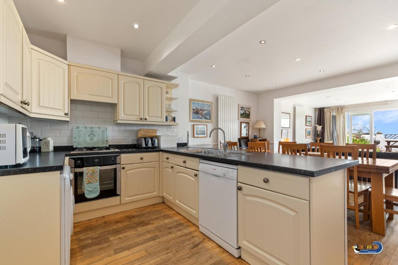 Kilmore - Beach Front House, Direct Beach Access, Spectacular Sea Views Saundersfoot Kültér fotó